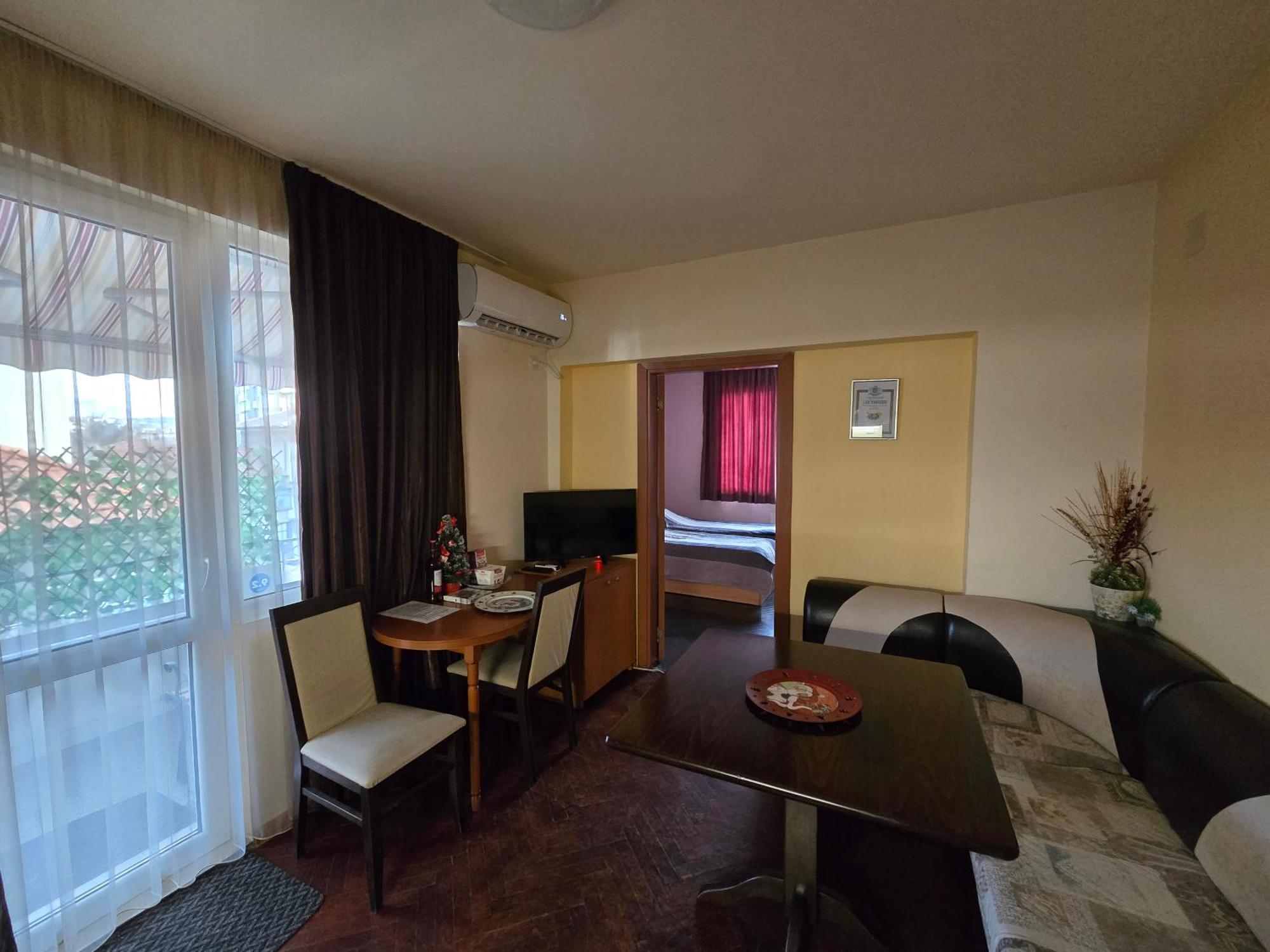 Comfort Apartment Vt Велико Търново Екстериор снимка