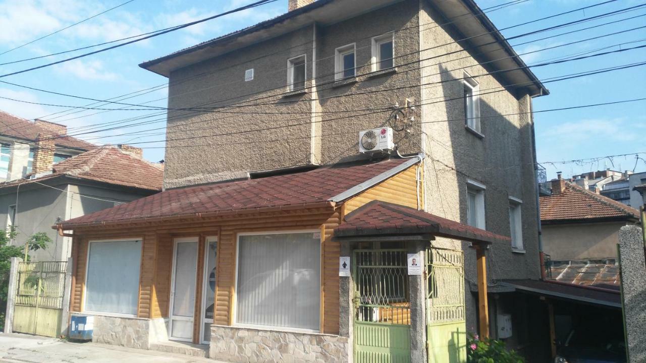 Comfort Apartment Vt Велико Търново Екстериор снимка