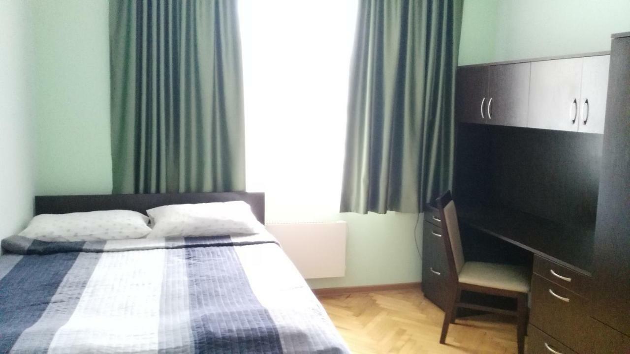 Comfort Apartment Vt Велико Търново Екстериор снимка