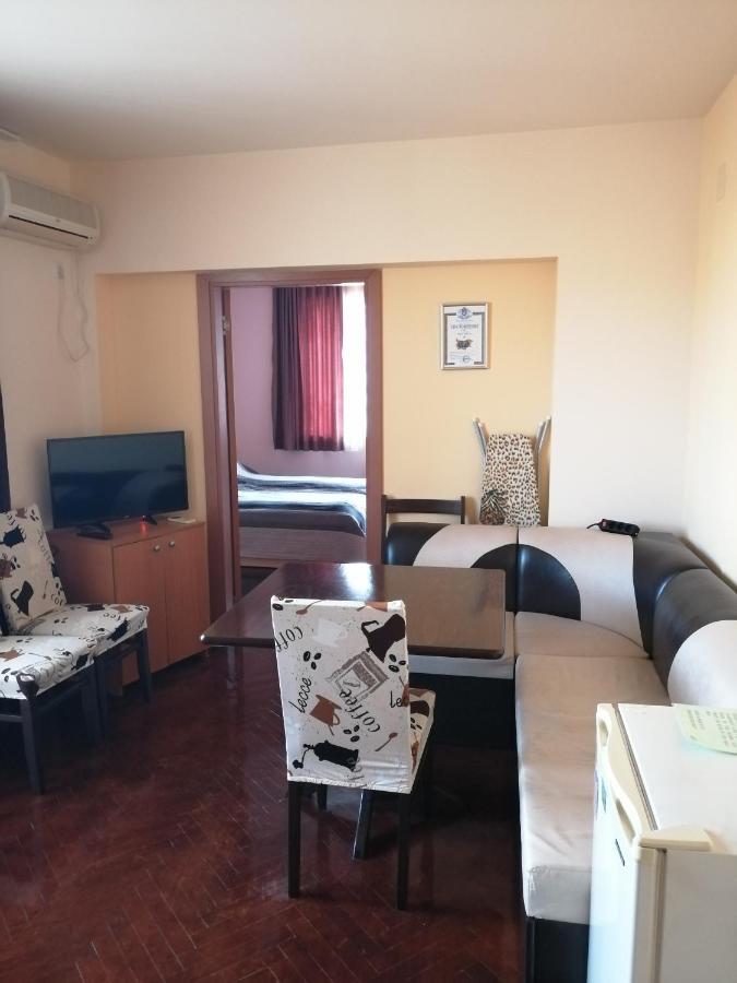Comfort Apartment Vt Велико Търново Екстериор снимка